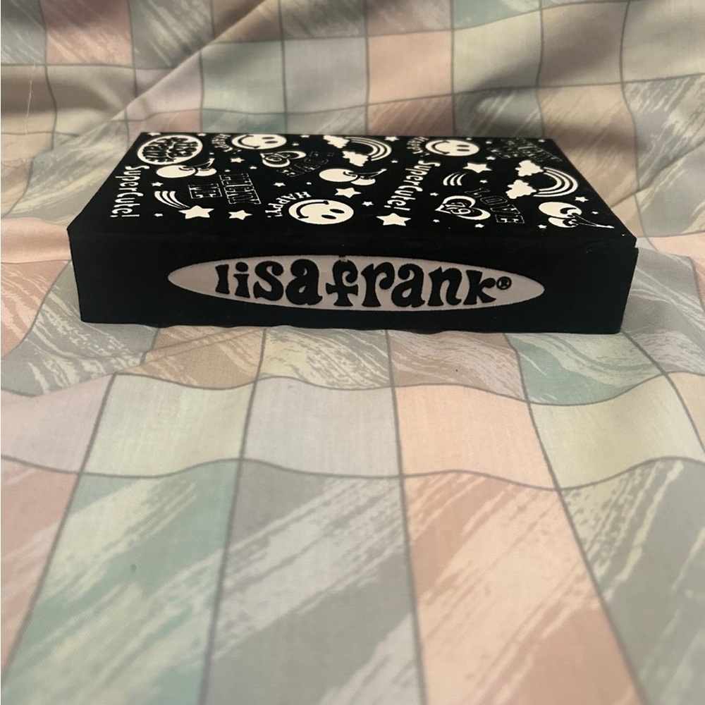 Lisa Frank Flip Out Organizer with Calculator, Markers, Memo Pad, Address Book - Picture 5 of 10